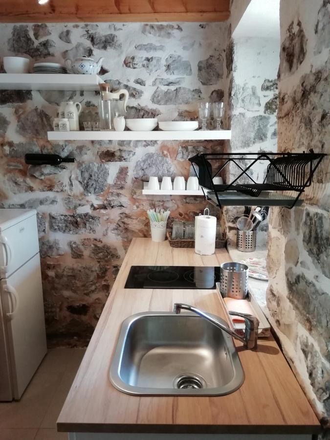 Krka Waterfalls Stonehouse Roko ロゾヴァック エクステリア 写真